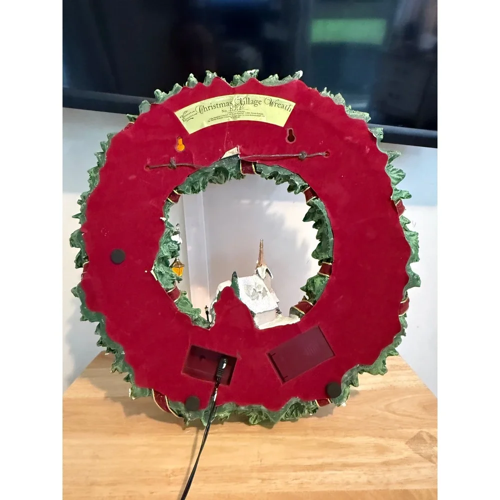 Thomas Kinkade Christmas Village Wreath Illuminated Hamilton Collection 16in